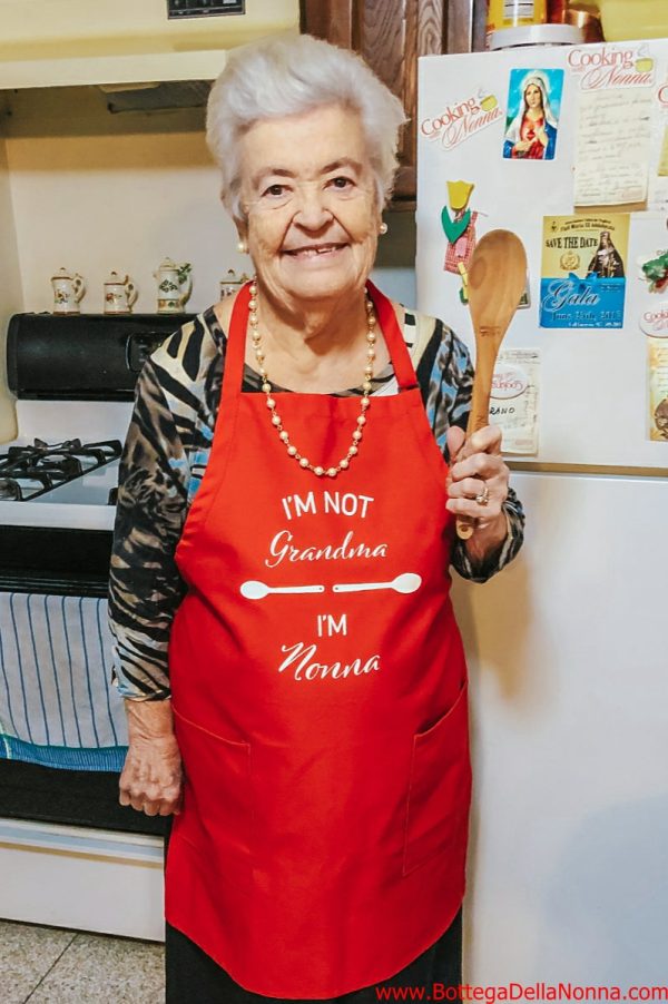 I m not Grandma - I m Nonna  Red Apron Hot on Sale